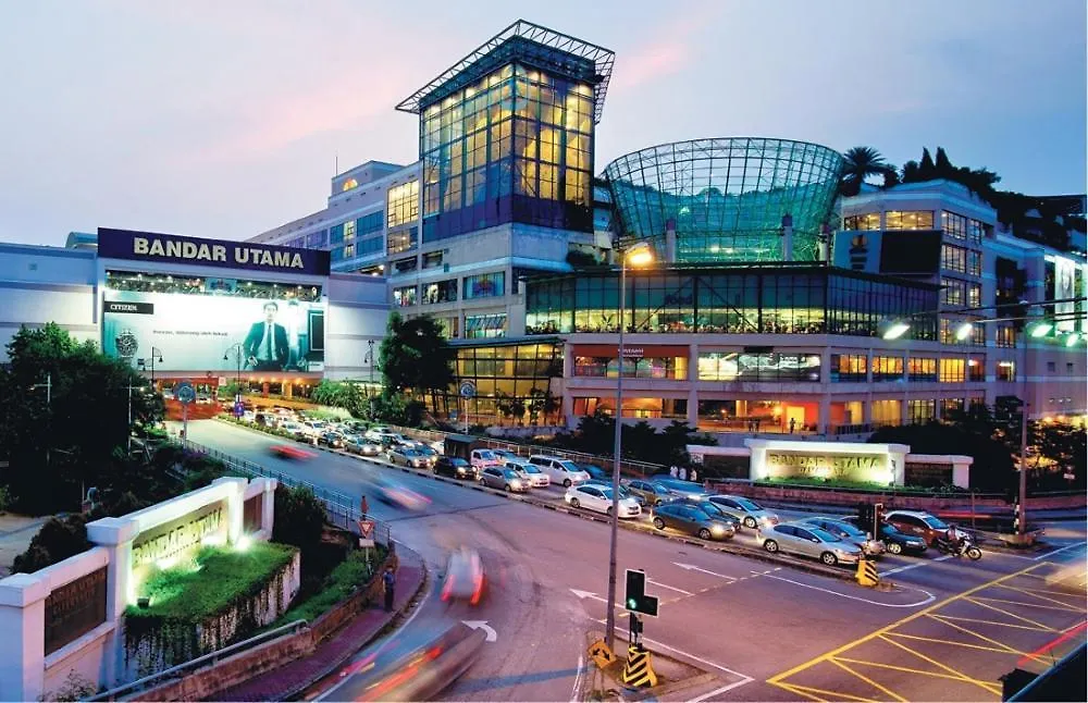 Modern Studio Empire Damansara, Near 1 Utama & Ikea Petaling Jaya