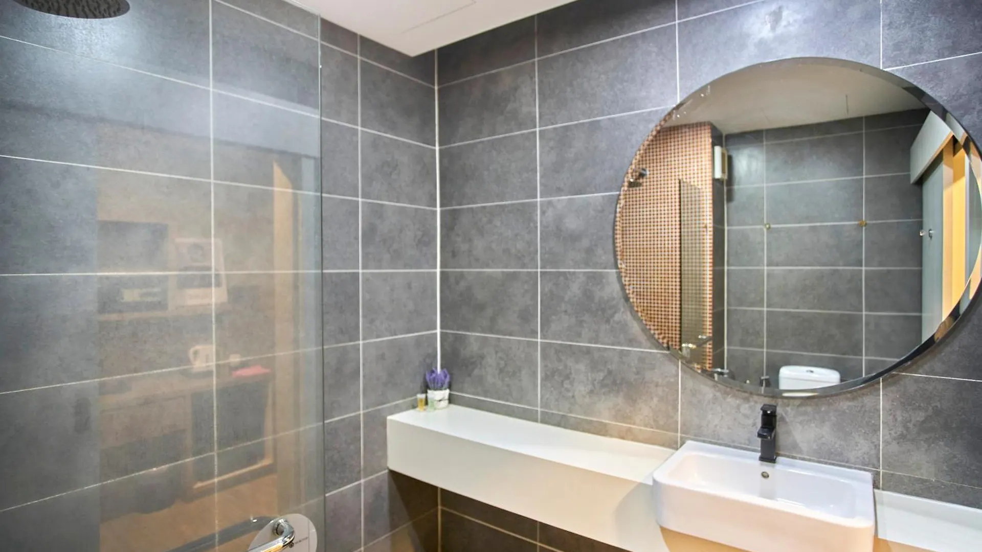 Kwatera prywatna Modern Studio Empire Damansara, Near 1 Utama & Ikea Petaling Jaya